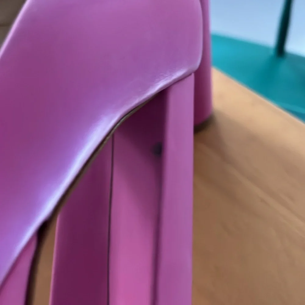 💗Schultz 💕platform pink heels 7.5 women’s❤️